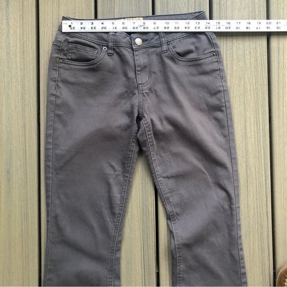 Hybrid & Company Gray 5 Pocket Jeans with Stretch Size 7 - Picture 4 of 9